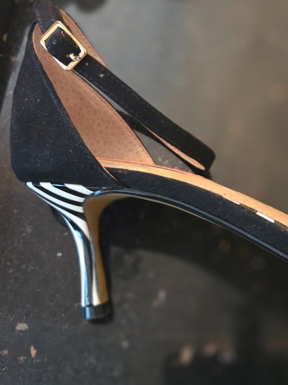 BETSEY JOHNSON SHOES - SIZE 10M - Picture 4 of 5